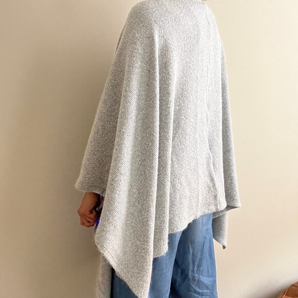 Isabel Maternity by Ingrid & Isabel Gray Open Cardigan Size OS - Picture 11 of 11